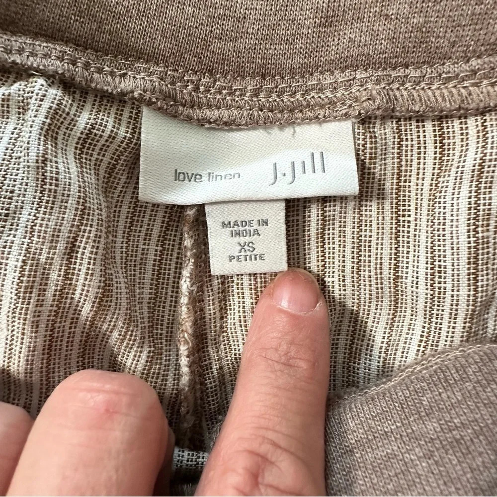 J Jill women's XS Linen striped capris pants Inseam 22", rise 9", waist 15" - Picture 3 of 3